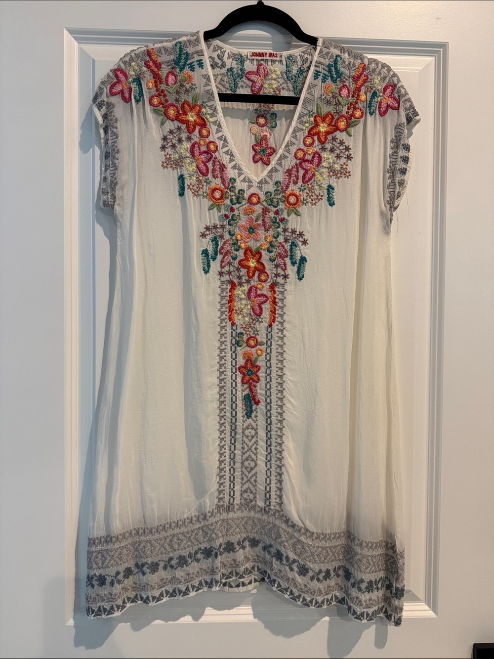 Johnny Was Cream Embroidered V-Neck Tunic with Multicolor Floral Accents